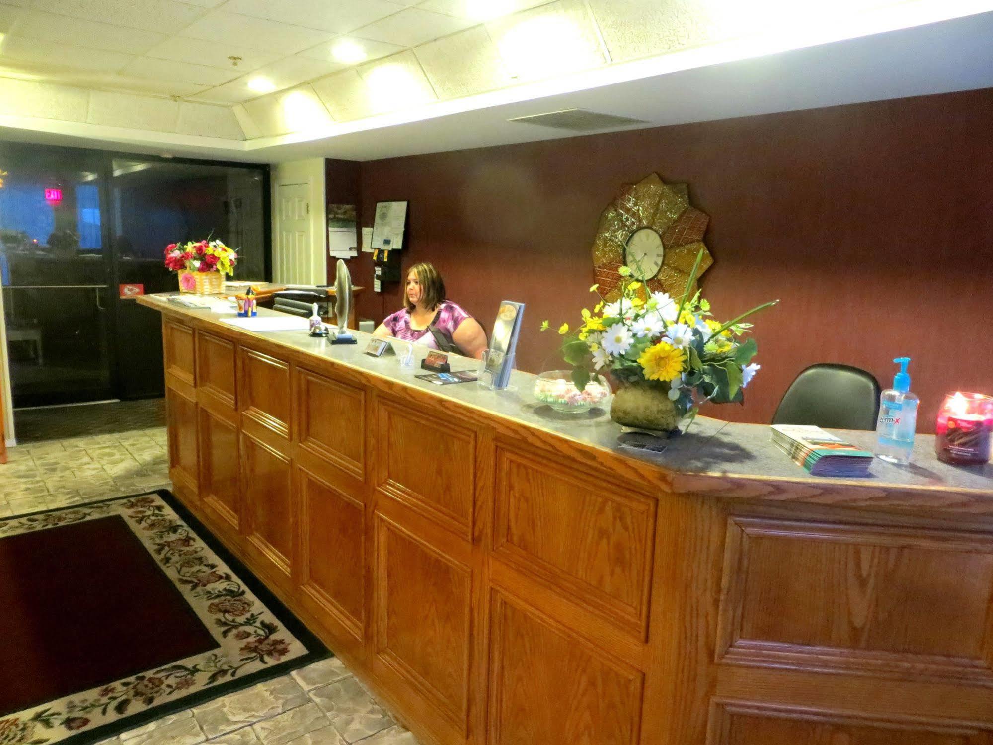 Peach Tree Inn Branson Luaran gambar